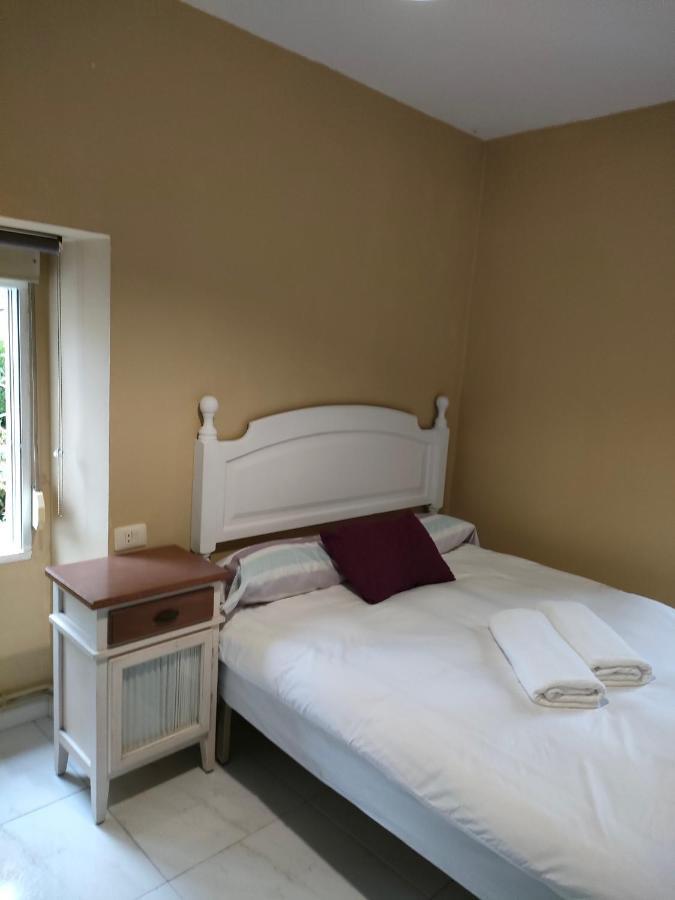 Pension Mar De Rosa Villanueva De Arosa Buitenkant foto